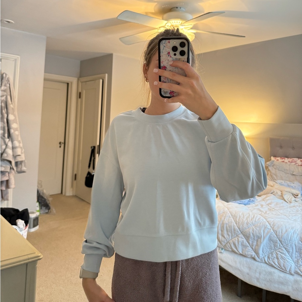 Lululemon soft stream pullover